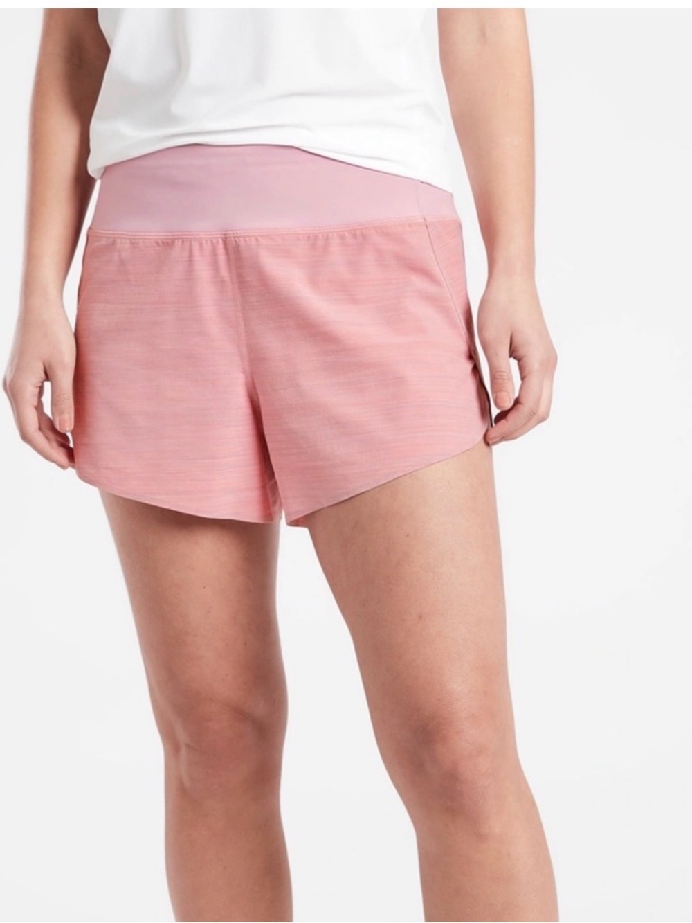 Athleta Run With It Textured 3.5” Shorts Pink Size M
